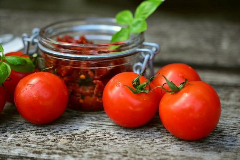 Bỏ túi ngay 9 cách trị nám bằng cà chua siêu hiệu quả, đơn giản tại nhà