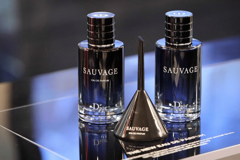 Review Nước Hoa Nam Dior Sauvage EDP - Có Nên Mua Chỉ Vì Lời Đồn?