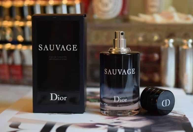 Nước hoa Dior nam Sauvage Eau De Toilette gây thương nhớ với mùi hương thuộc nhóm hương thảo mộc